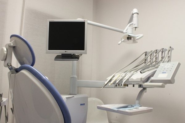 Ottawa lawyer-dental professional unveils tool that enhances follow efficiency
