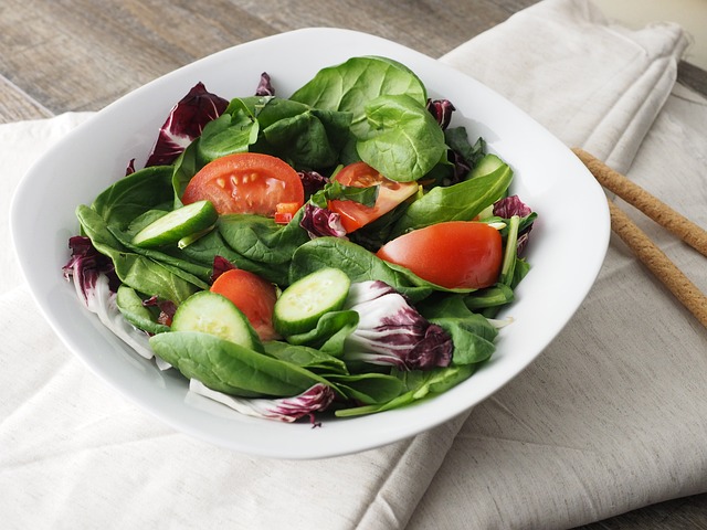 Green Salad Delights: A Refreshing Addition to Your Diet